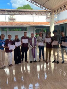 9-d22b2bf2-c42a-4088-9053-cf499f3ffc40