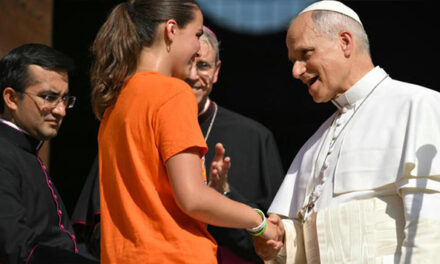 Em menos de duas horas, vigília de jovens com papa Leão XIV no Stade de France tem inscrições esgotadas